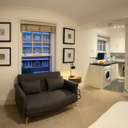 Studio Flat In The Heart Of St. Johns Wood London Exterior photo