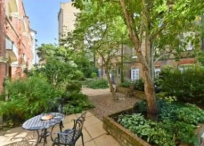 Studio Flat In The Heart Of St. Johns Wood
