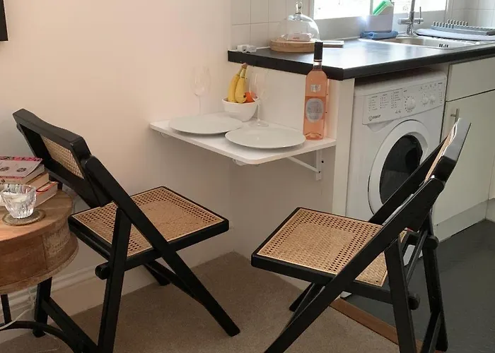 Studio Flat In The Heart Of St. Johns Wood